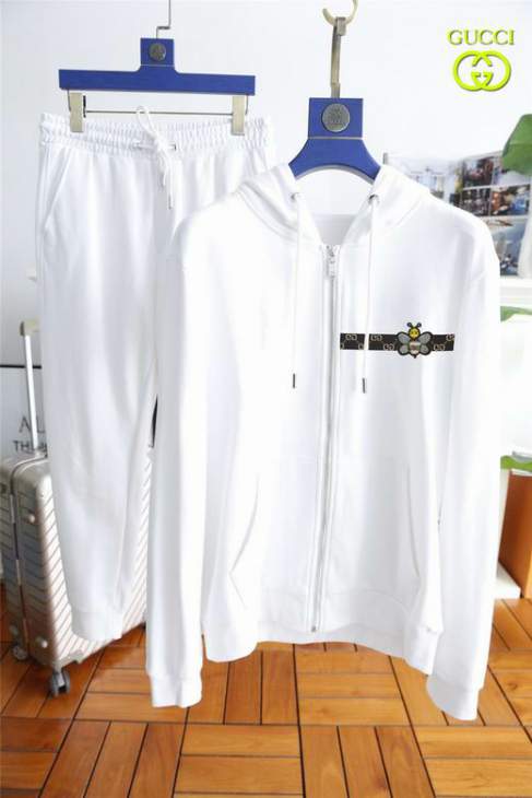 Picture of Gucci Sweater Suits _SKUGucciM-3XL12yn15139577